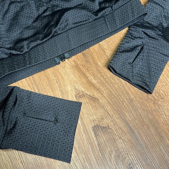 NWOT Buffbunny Spice Cropped jacket - Picture 3 of 3